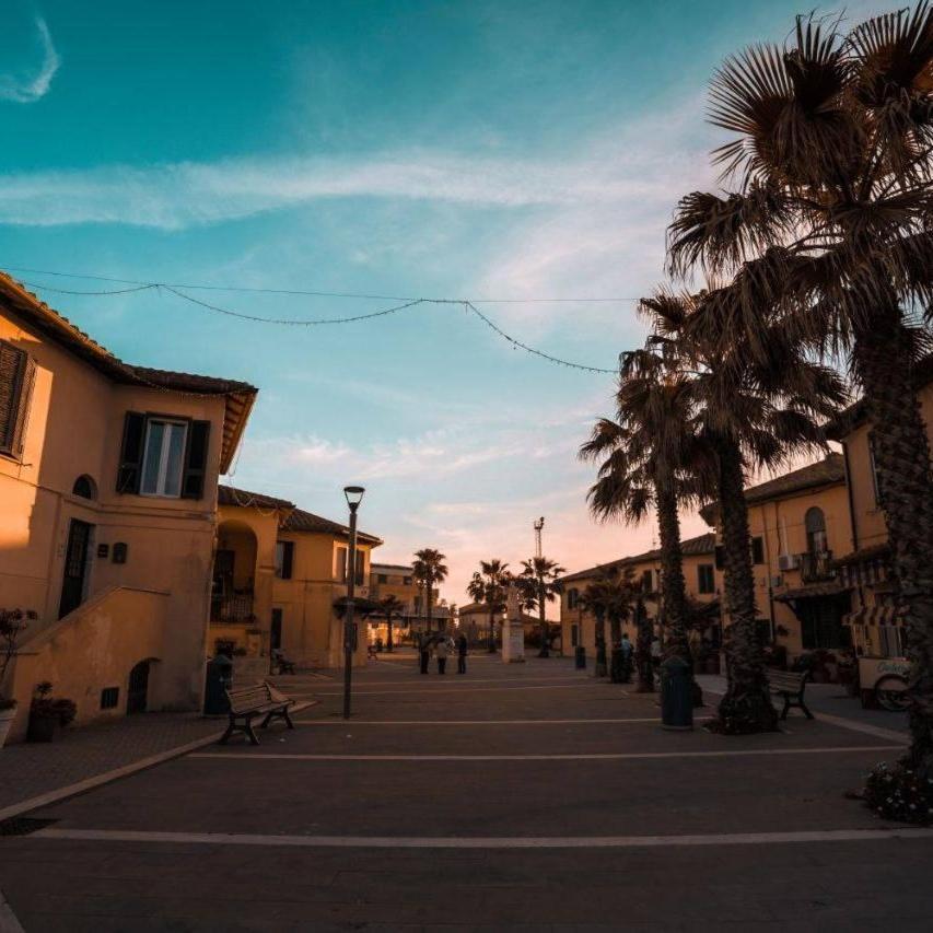 Roma Al Mare! Le Comete Del Borghetto Lido di Ostia Kültér fotó